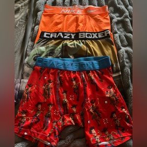 3 pairs of boxer briefs